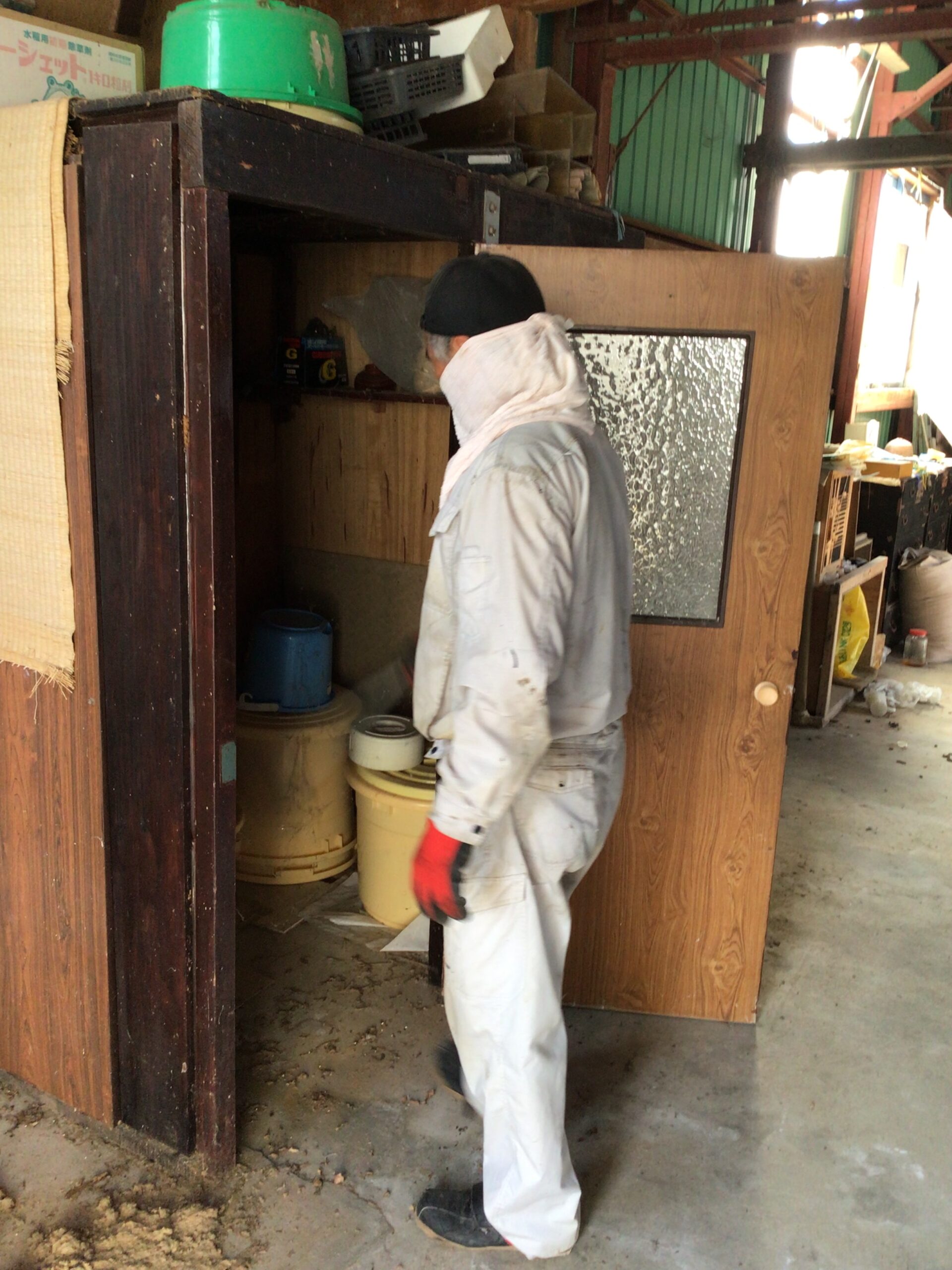 6LDK木造住宅一軒家・納屋2棟の遺品整理作業を行いました。