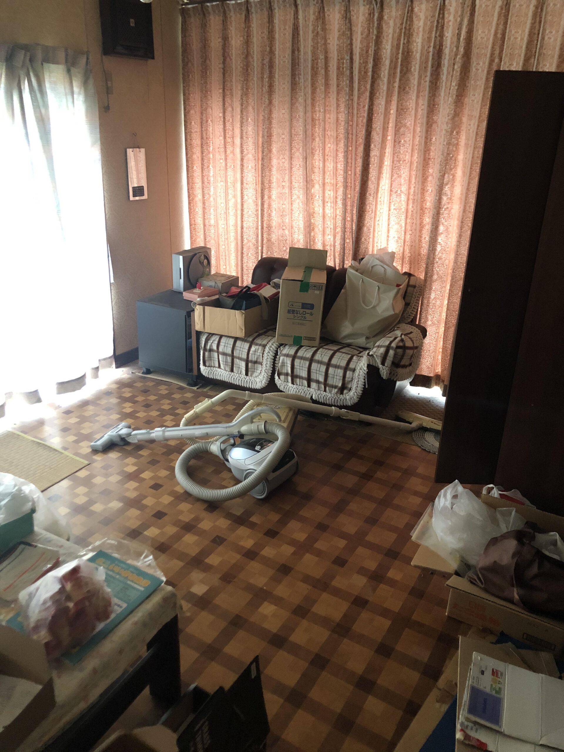 6LDK木造住宅一軒家・納屋2棟の遺品整理作業を行いました。