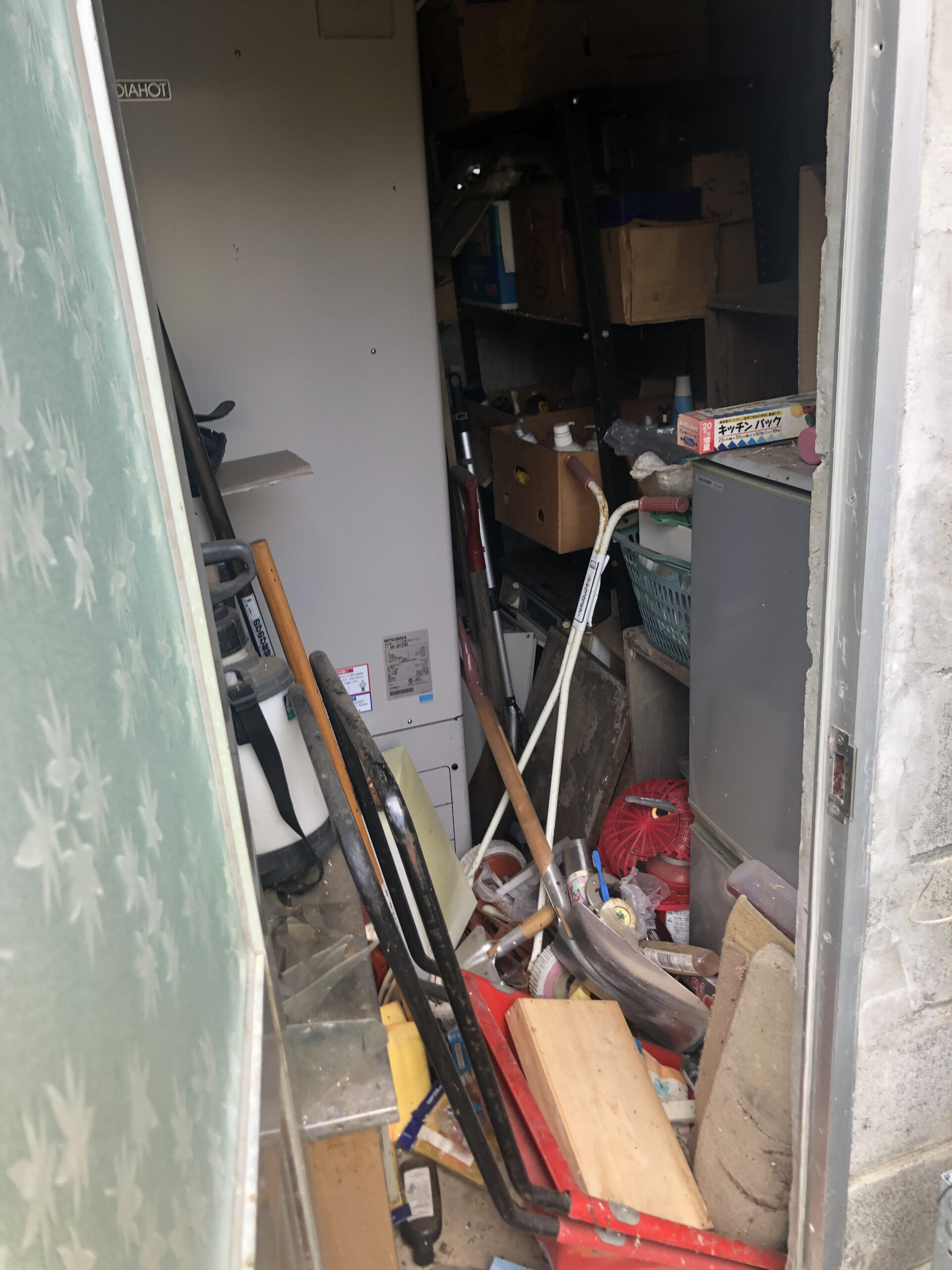 木造住宅　倉庫内の残置物処分整理作業を行いました。