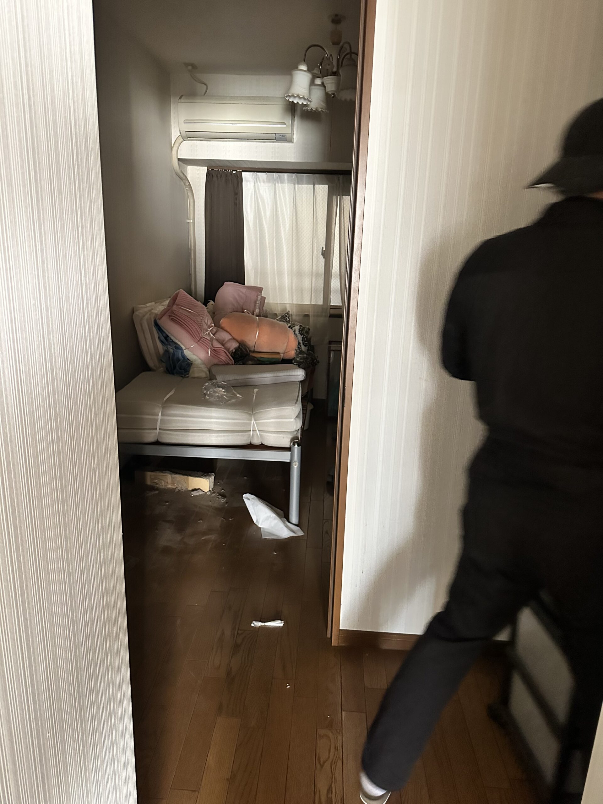 富山市内のマンションでの残置物処分を行いました。