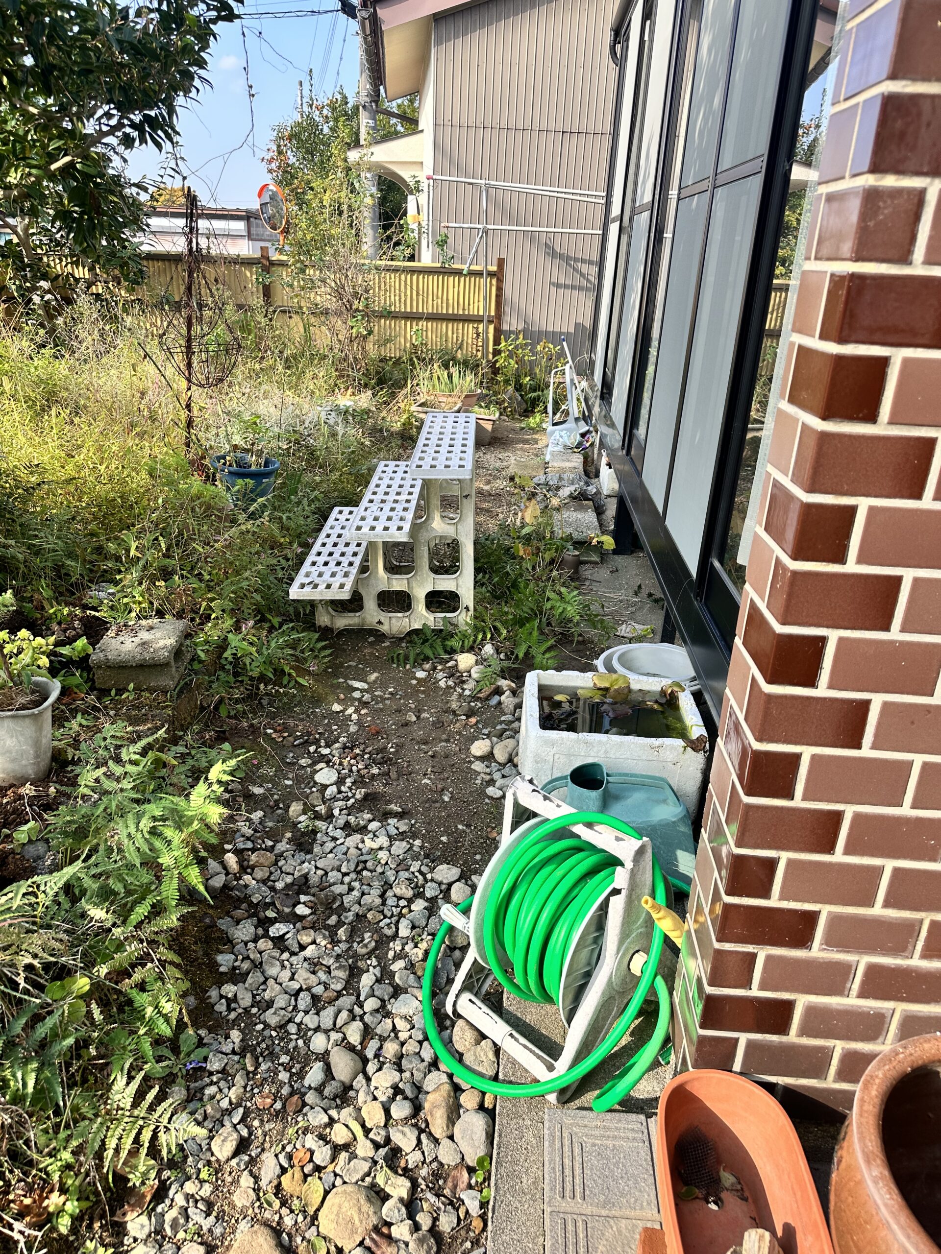 木造住宅での残置物撤去を行いました。