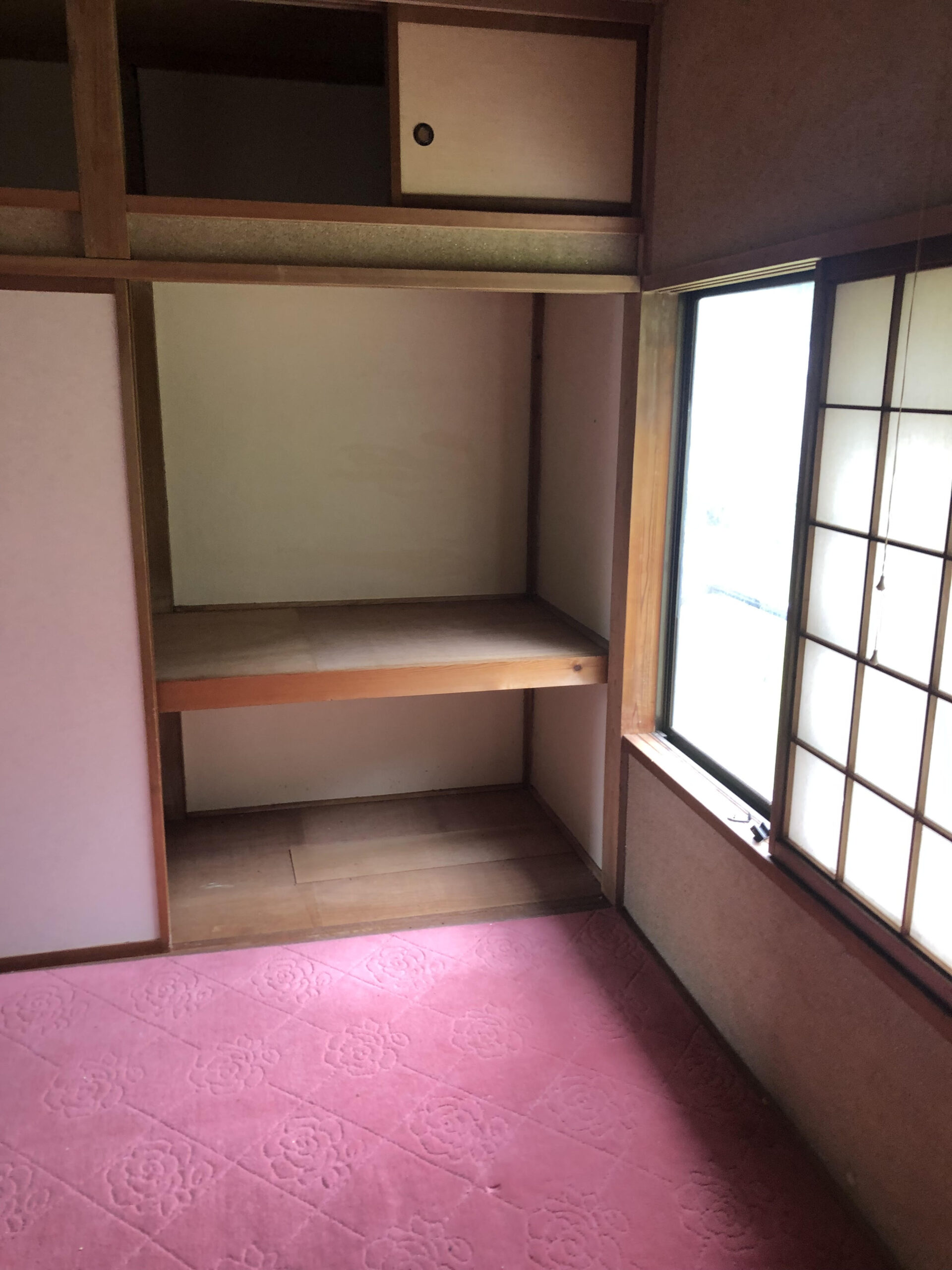 木造住宅　倉庫内の残置物処分整理作業を行いました。