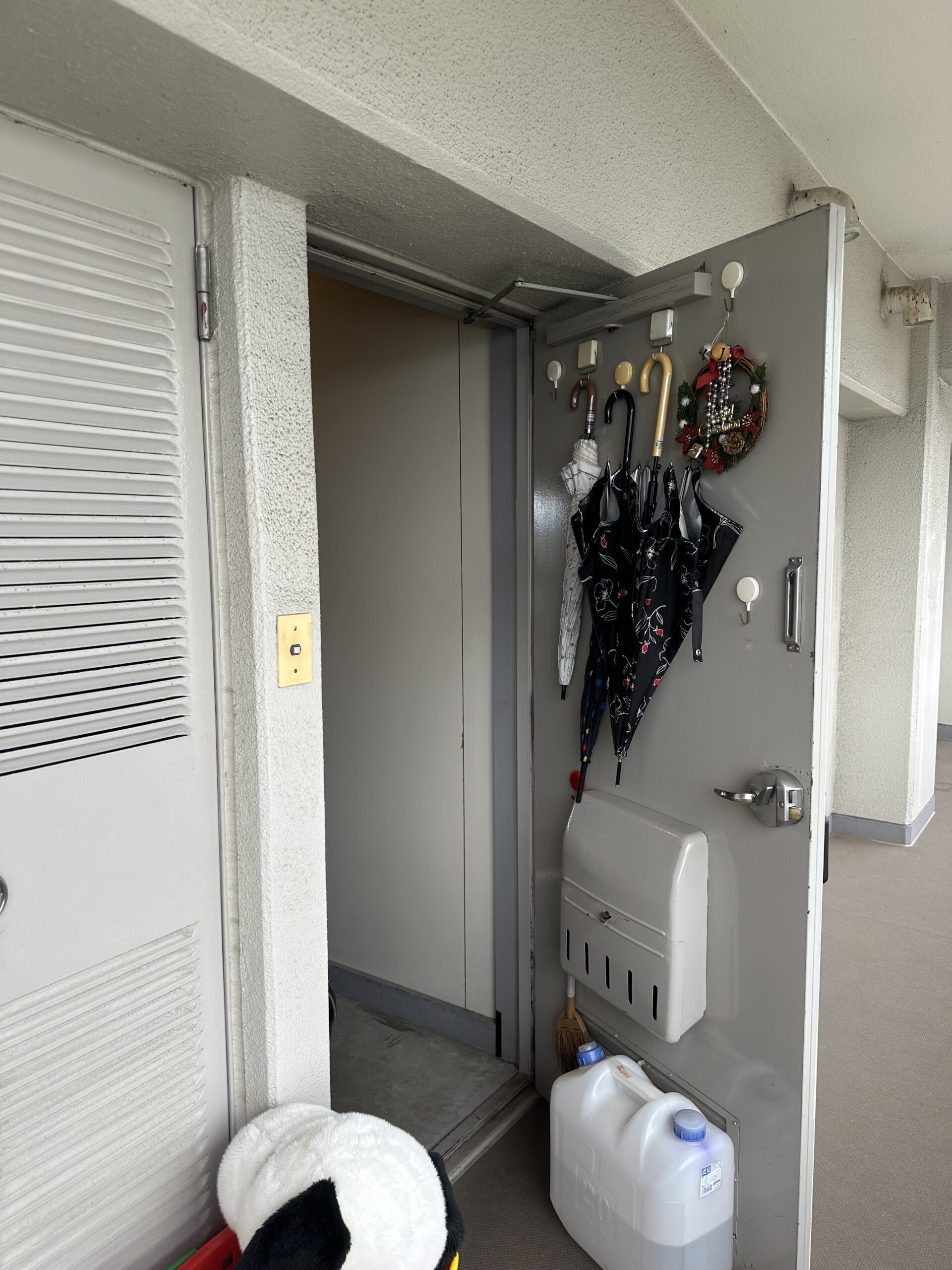 市営住宅での残置物作業を行いました。