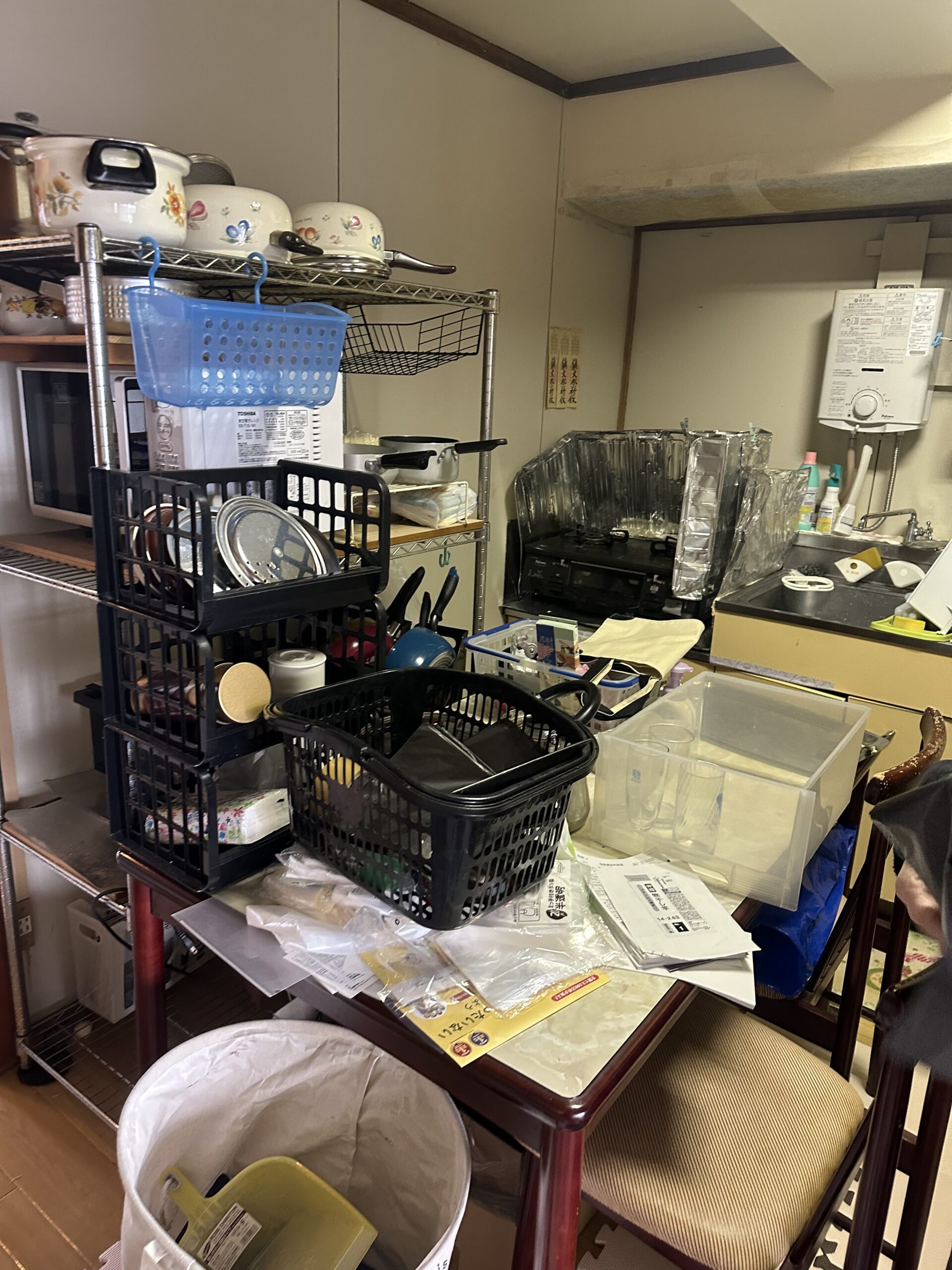 市営住宅での残置物作業を行いました。