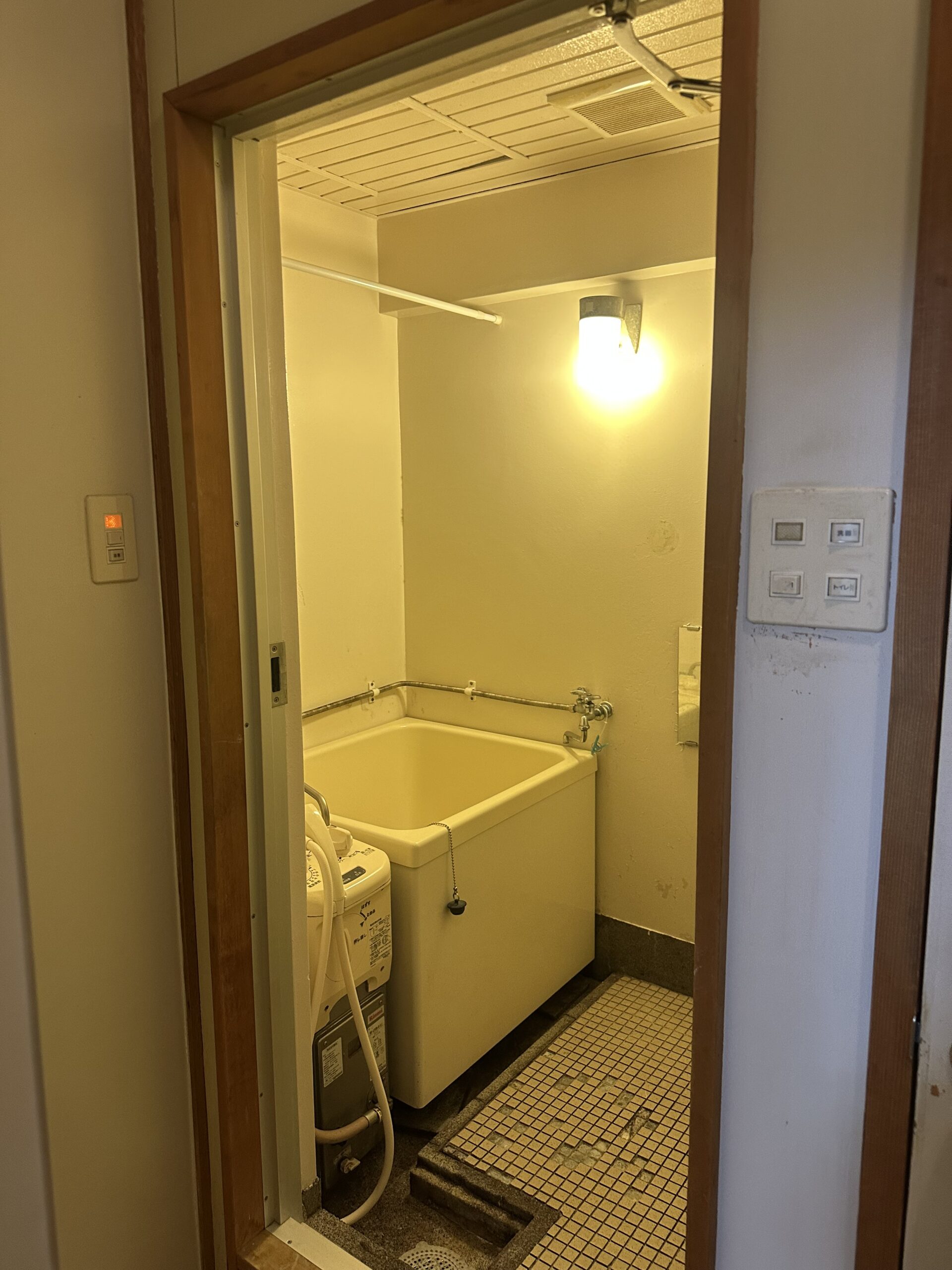 市営住宅での残置物作業を行いました。